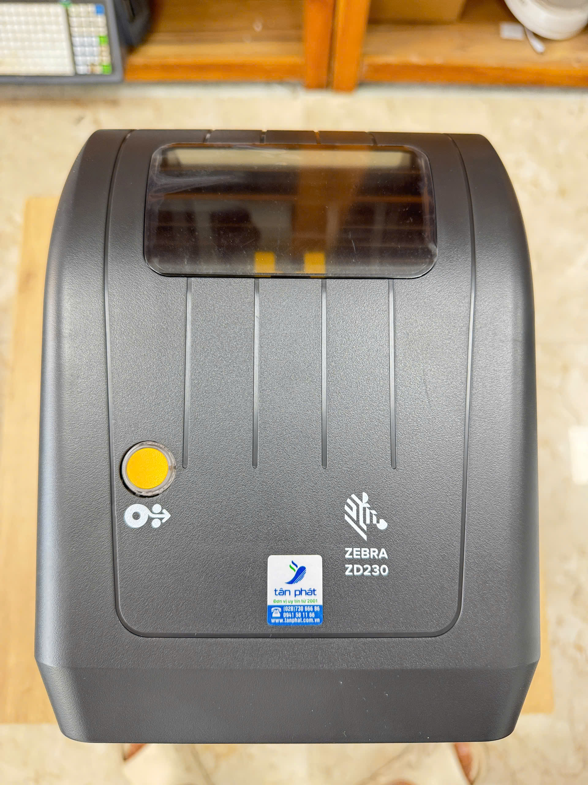 may-in-ma-vach-zebra-zd230-203dpi1-1 Máy in mã vạch Zebra ZD230 203Dpi ảnh 1