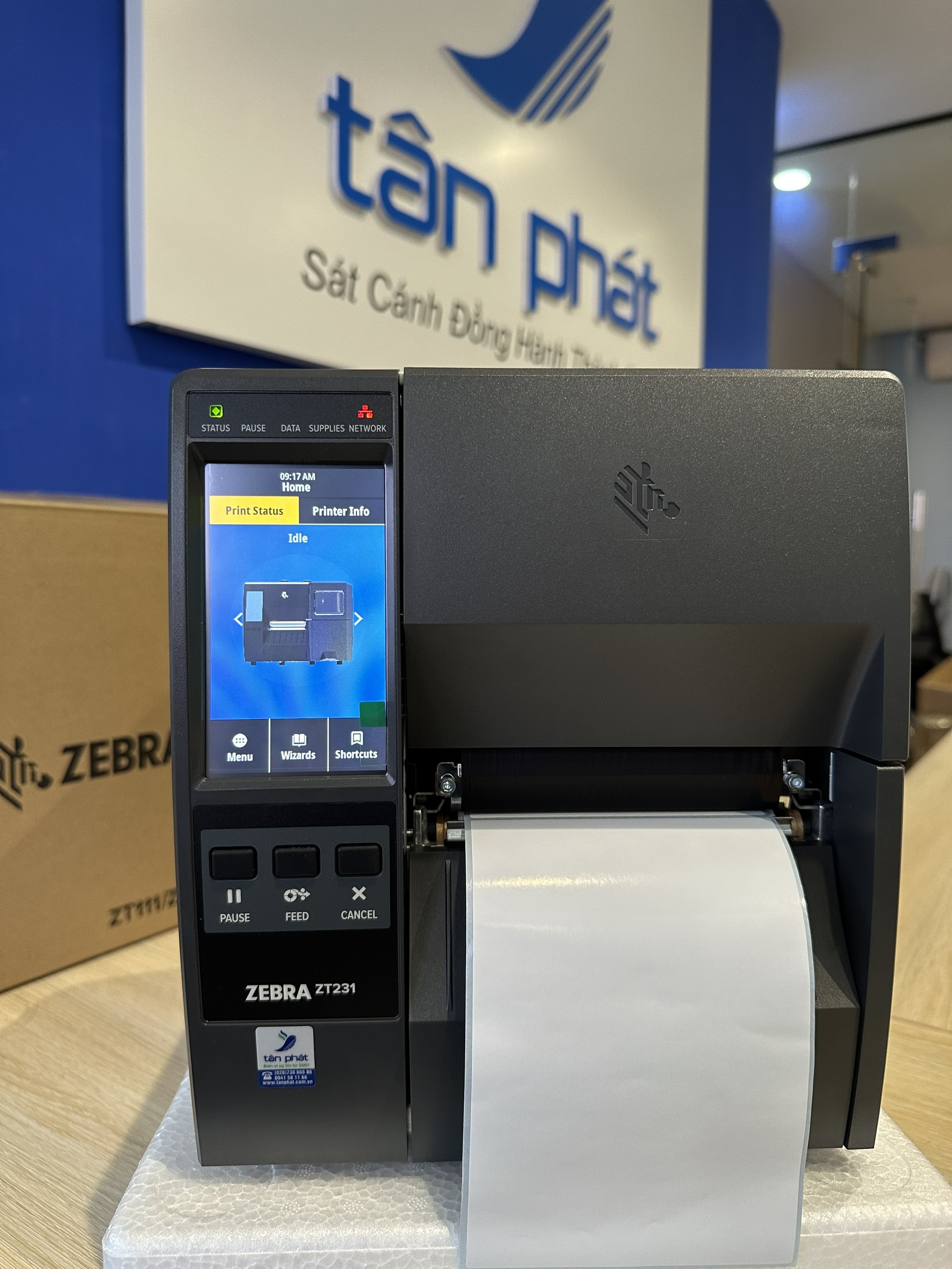 Máy in mã vạch Zebra ZT231 203dpi (ZT23142-T0P000F)